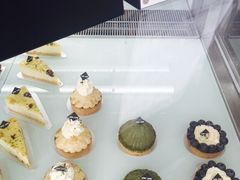 -UNI UNI(环亚凯瑟琳店)