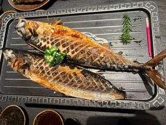 -蟹犇前•帝王蟹雪蟹(陆家嘴店)
