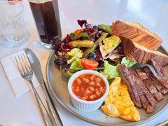 大满足牛排早午餐-CEREAL YARD 穀园BAKERY&BISTRO