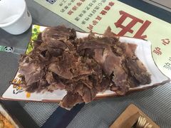 -李春秋驴肉火烧总店