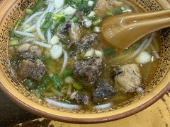 -正宗李家土鸡米线店