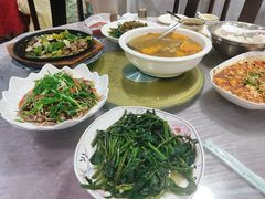 -洪霞餐馆