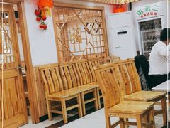 -屯老二农家铁锅炖·行业领军者(梅江店)