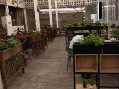 -去吃小龙虾·江湖菜·烧烤(南滨路店)