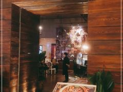 门面-Let's Taipei 非常烘焙(太古里店)