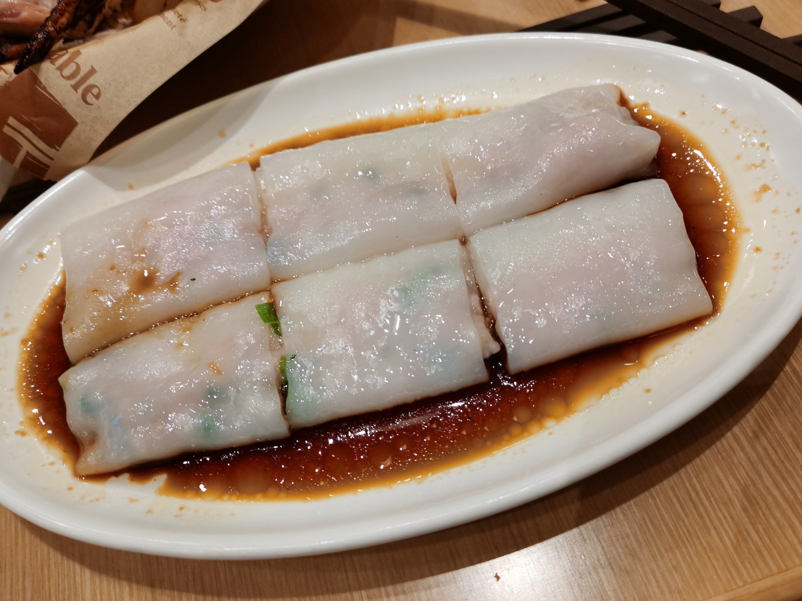 一口广式肠粉,开启味蕾的奇妙之旅,邂逅那