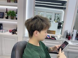 -尤司男士国潮理发馆