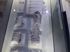 -胡志明新山一国际机场