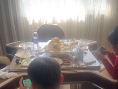 -南京悦客假日酒店