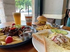 -Thanks美式餐厅(汉堡咖啡店)