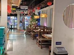 -春天里餐厅(西田城店)