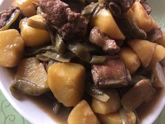 -华龙特色大骨鸡农家菜馆