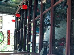-吴越荣记苏州菜·松鼠桂鱼100%活鱼现做(斜塘老街店)