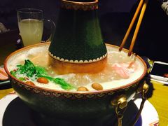 泉水锅-姑妈嫁妆涮羊排专业火锅(中央大街一店)