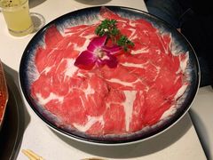-墨居上隐·院子里火锅(峨眉店)
