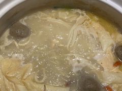 -小骨煲金华砂锅(转塘金街美地店)