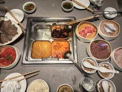 番茄锅底（四宫格）-海底捞火锅(万象城店)