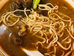 -金杨拉面王小吃面馆·牛三宝面·红烧牛肉粉