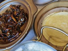 响油鳝丝配饼-聚鑫阁江浙菜·非遗传承技艺(青村帝华园店)