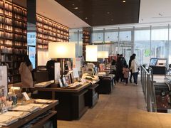 -茑屋书店(天目里店)