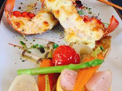 香焗龙虾配自制黑松露酱-上海苏宁宝丽嘉酒店·Cafe Bellagio西餐厅