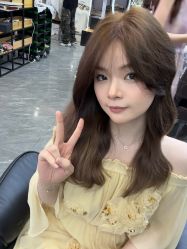 -藤野造型烫染·漂发