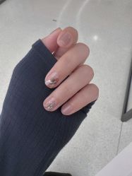 -猪猪女孩日式美睫美甲