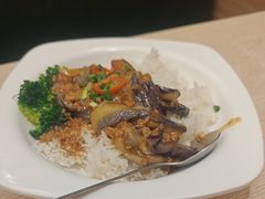 -佰搭果·广式茶餐厅(西华路店)