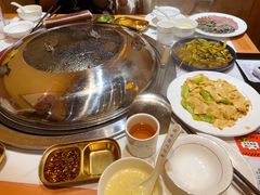 -冰城焰会大丰收铁锅炖(萝岗万达金街店)