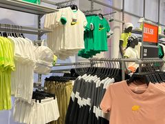 -百联奥特莱斯广场(南京店)