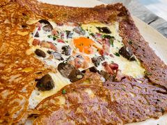 鸡蛋蘑菇熏肉荞麦可丽饼-RAC BAR(安福路店)