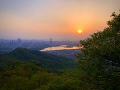 -紫金山山顶公园
