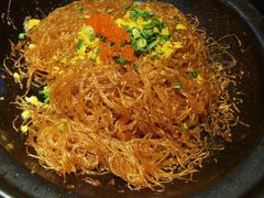 -阿瓦山寨·湘菜现炒·剁椒鱼头王(咸阳总店)