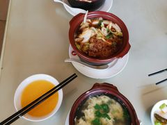 -闫家驴肉老店(华电一校店)