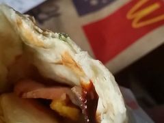 -麦当劳(虹梅路地铁站店)