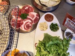 -合易泓烤肉•首创生椰大油边(宁山路店)