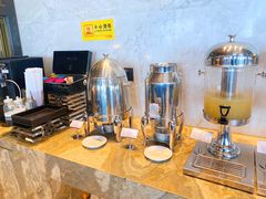 -万达文华酒店·48F云端窗景美食汇自助餐厅