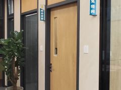 -半岛宠物医院24小时(西派城店)