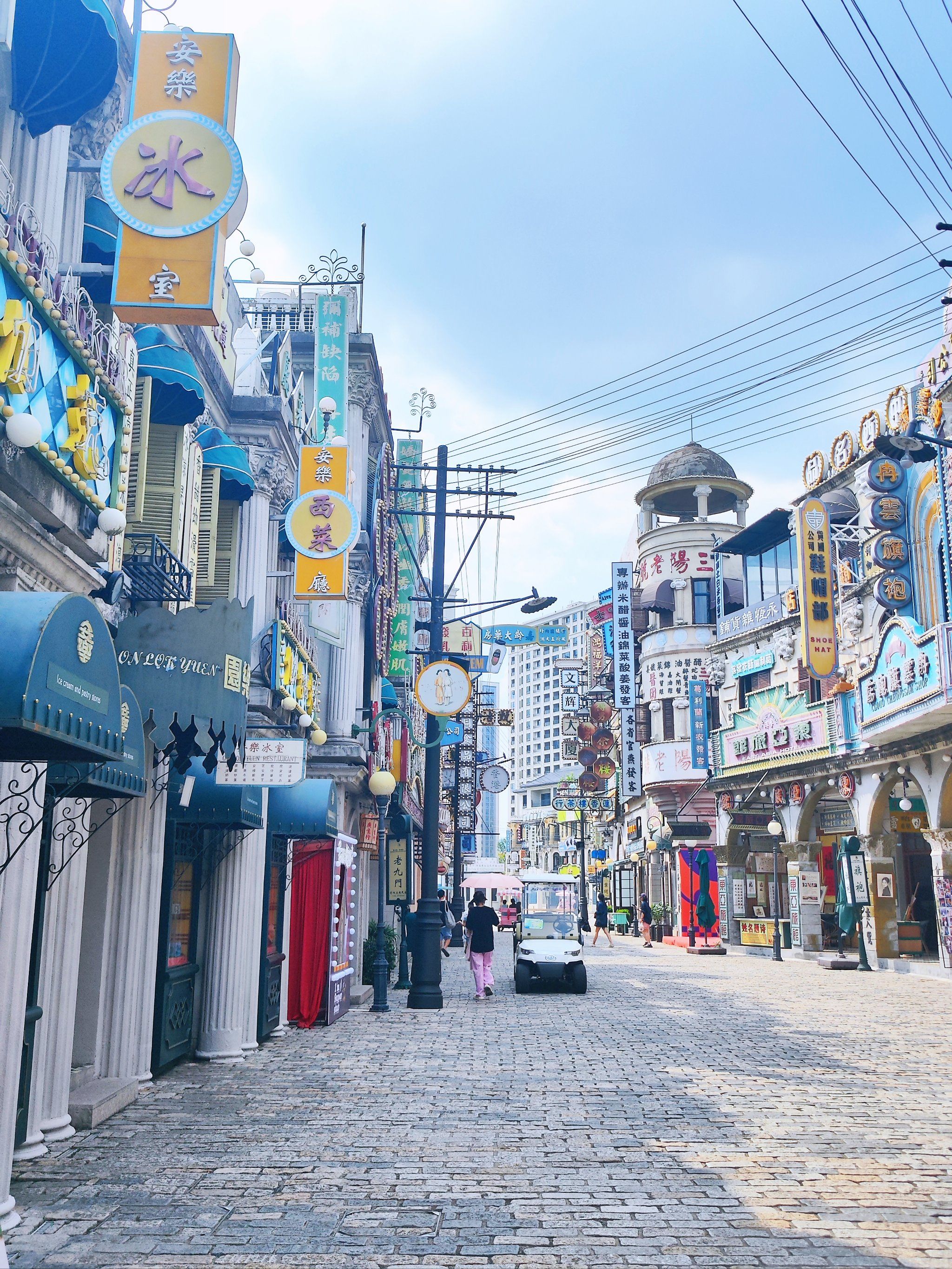 横店影视城丨广州街香港街深度游玩和住宿体验