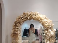 -眷顾自助服装工作室(中南金石国际广场A座店)