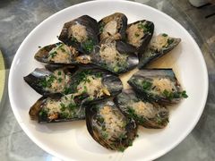 -四川小胡子海鲜(丁村万人海鲜广场店)