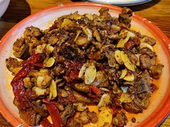 -柴窝堡22号辣子鸡·传承新疆菜