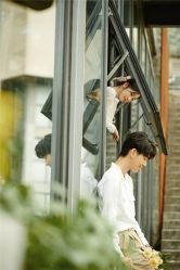 -易摄影婚纱摄影工作室