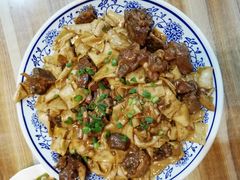 -壹阁胡羊焖饼(特色小吃街店)