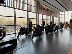 -北京华德宝宝马·M·MINI·摩托车全系4S店(朝阳店)