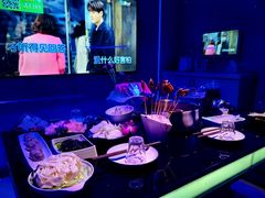 -唯爱KTV聚会餐厅(仙林东城汇店)
