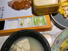 -荷塘秋月·本帮江浙菜(国权路店)