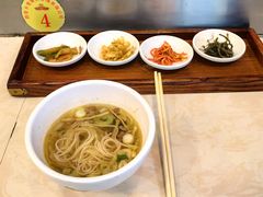 -乡党臊子面(丰庆公园店)