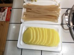 -蛙一刀·麻椒鱼火锅(金仙桥店)