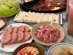 -鸿姐老火锅(疁城新天地店)